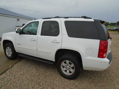 2014 GMC Yukon, $6900. Photo 2