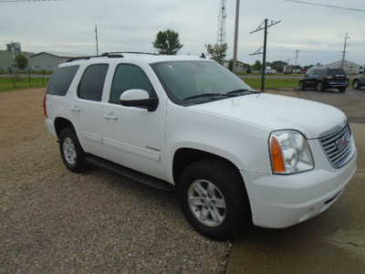 2014 GMC Yukon, $6900. Photo 5