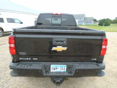 2016 Chevrolet 2500 Crew Cab, $19500. Photo 3