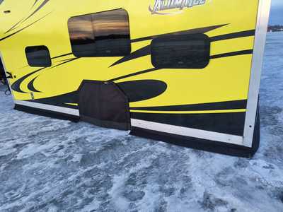 2023 Aluma Ice Enclosed, $34000. Photo 4
