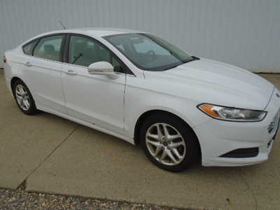 2014 Ford Fusion, $3900. Photo 5