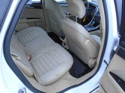 2014 Ford Fusion, $3900. Photo 8
