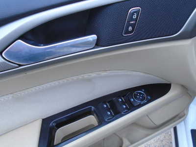 2014 Ford Fusion, $3900. Photo 11
