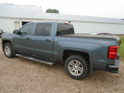 2014 Chevrolet 1500 Crew Cab, $9500. Photo 2