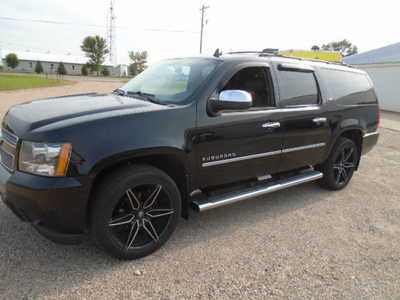 2013 Chevrolet Suburban, $7900. Photo 1