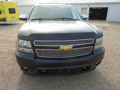 2013 Chevrolet Suburban, $7900. Photo 7