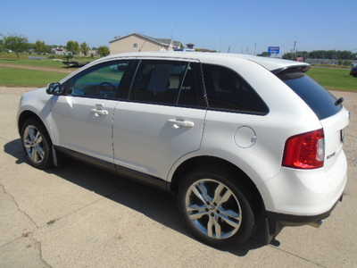 2014 Ford Edge, $5900. Photo 2