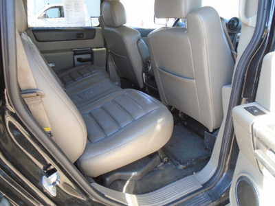 2004 Hummer H2, $13900. Photo 8