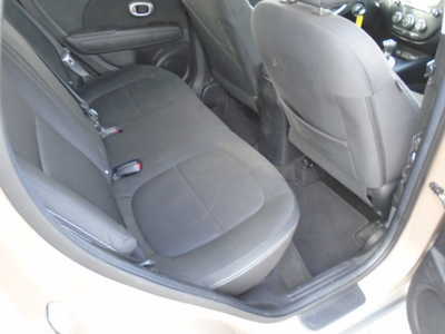 2014 Kia Soul, $3900. Photo 8