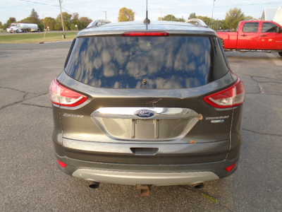 2015 Ford Escape, $3500. Photo 3