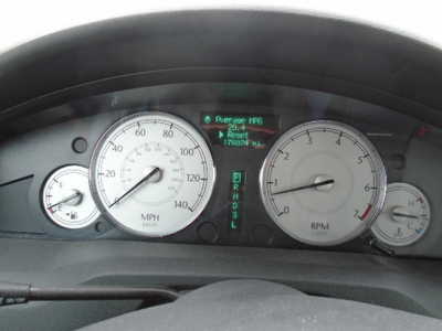 2006 Chrysler 300, $2300. Photo 11