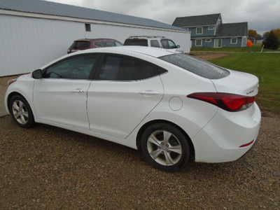 2016 Hyundai Elantra, $3900. Photo 2