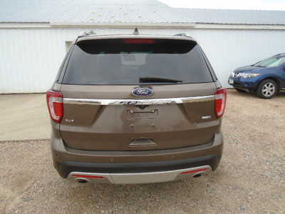 2016 Ford Explorer, $8400. Photo 3