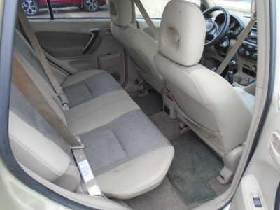 2001 Toyota RAV4, $3400. Photo 7
