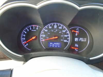 2017 Nissan Quest, $4500. Photo 12