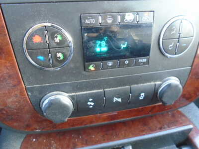 2012 Chevrolet Avalanche, $4900. Photo 11