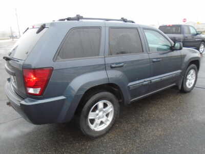 2007 Jeep Grand Cherokee, $1900. Photo 4
