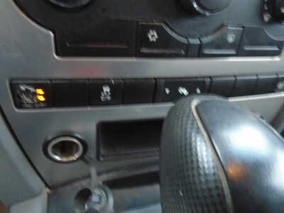 2007 Jeep Grand Cherokee, $1900. Photo 12