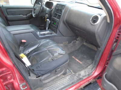 2010 Ford Explorer, Sport Trac, $2900. Photo 7