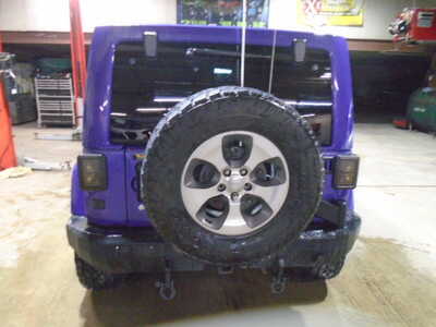 2018 Jeep Wrangler Unlimited, $14900. Photo 5