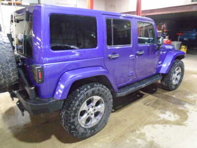 2018 Jeep Wrangler Unlimited, $14900. Photo 6