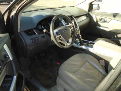 2013 Ford Edge, $5500. Photo 6