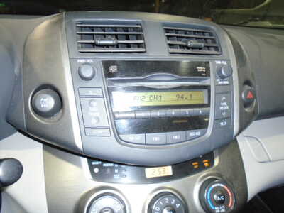 2011 Toyota RAV4, $4900. Photo 10