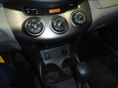 2011 Toyota RAV4, $4900. Photo 12