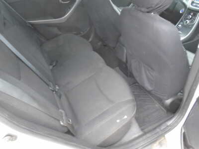 2016 Hyundai Elantra, $3500. Photo 9