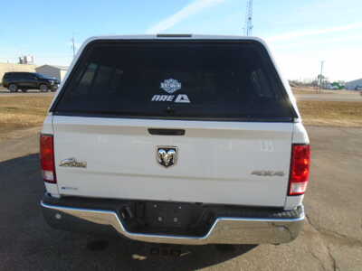 2017 RAM 1500 Crew Cab, $7500. Photo 3