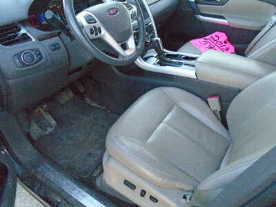 2013 Ford Edge, $5900. Photo 9