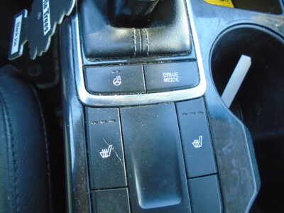 2016 Kia Optima, $3900. Photo 11