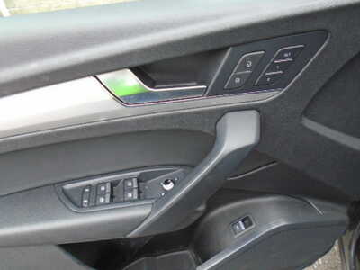 2020 Audi Q5, $14900. Photo 9