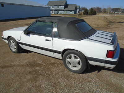1991 Ford Mustang, $3600. Photo 2