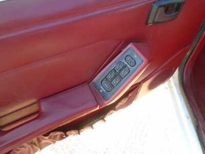 1991 Ford Mustang, $3600. Photo 6