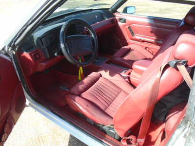 1991 Ford Mustang, $3600. Photo 7