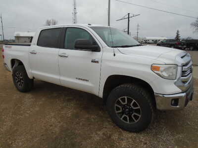 2014 Toyota Tundra Crew Cab, $7500. Photo 6