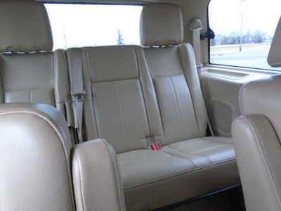 2014 Ford Expedition, $5400. Photo 9