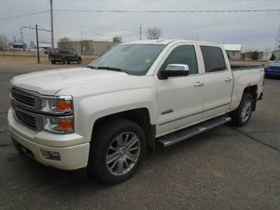2015 Chevrolet 1500 Crew Cab, $7900. Photo 1