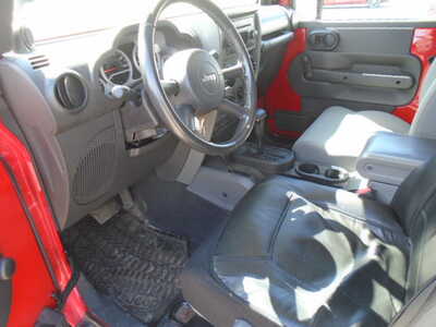 2008 Jeep Wagoneer, $9900. Photo 3