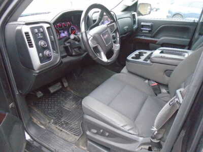 2015 GMC 1500 Crew Cab, $17900. Photo 9