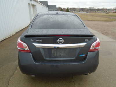 2013 Nissan Altima, $3400. Photo 3