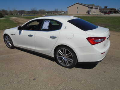 2015 Maserati Ghibli, $13900. Photo 2