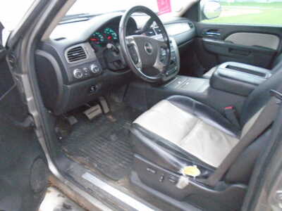 2012 GMC 1500 Crew Cab, $3200. Photo 9