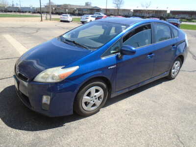 2011 Toyota Prius, $3900. Photo 1