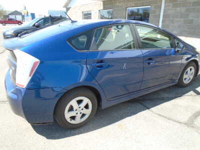 2011 Toyota Prius, $3900. Photo 4