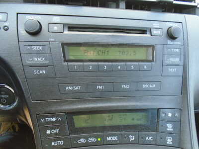 2011 Toyota Prius, $3900. Photo 12