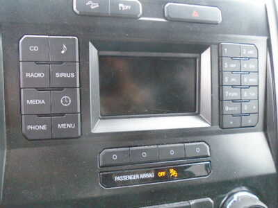 2016 Ford F150 Crew Cab, $13900. Photo 11