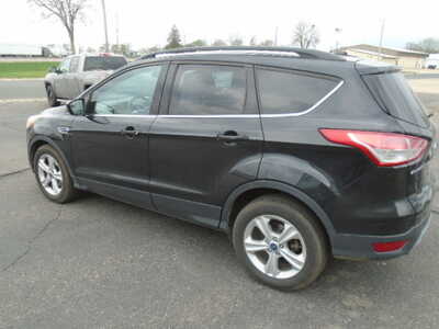 2015 Ford Escape, $3400. Photo 2