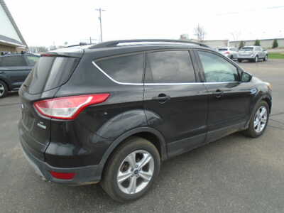 2015 Ford Escape, $3400. Photo 4